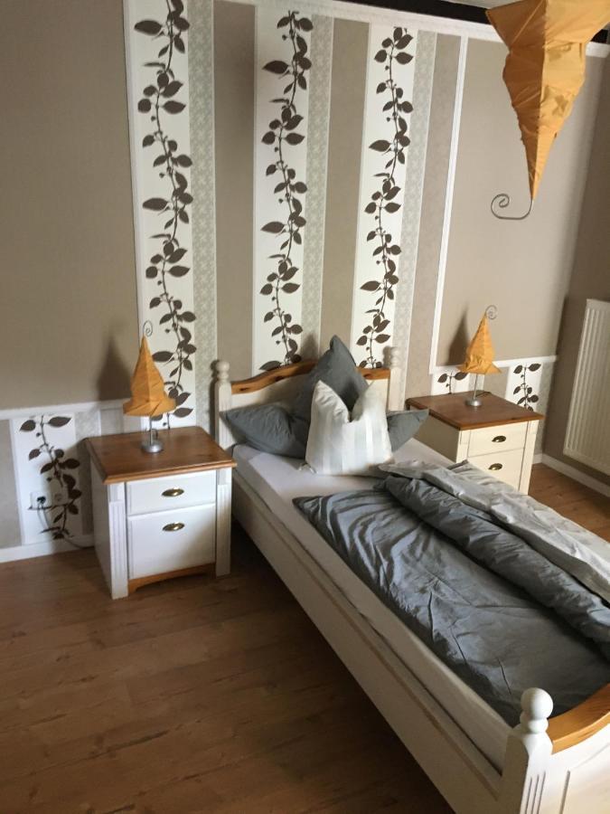 Ferienwohnung Rabennest Hatzenport Ngoại thất bức ảnh